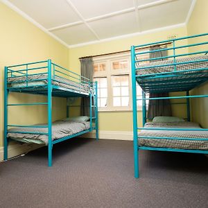 Dormitory Room Mixed
